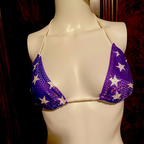 Stars and Stripes Bikini 🇺🇸 - Picture 3 of 7